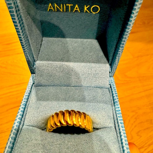 Anita Ko Classic Zoe Ring - Picture 2 of 4
